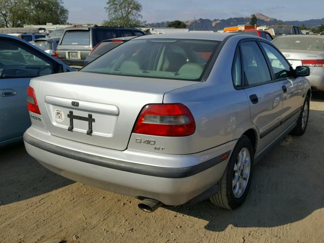 YV1VS2555YF503610 - 2000 VOLVO S40 GRAY photo 4