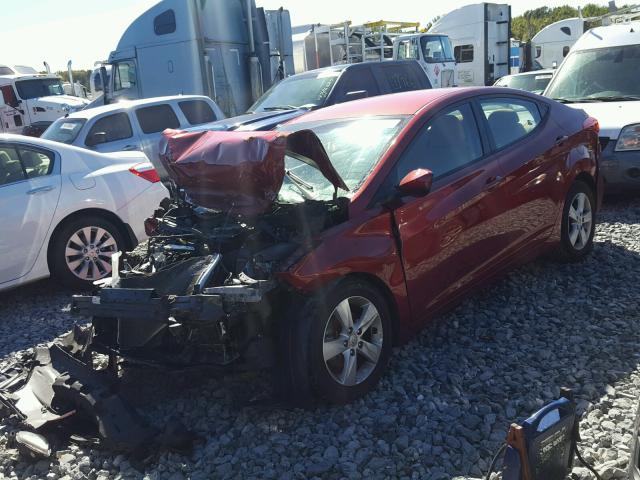 5NPDH4AE4DH326212 - 2013 HYUNDAI ELANTRA GL RED photo 2