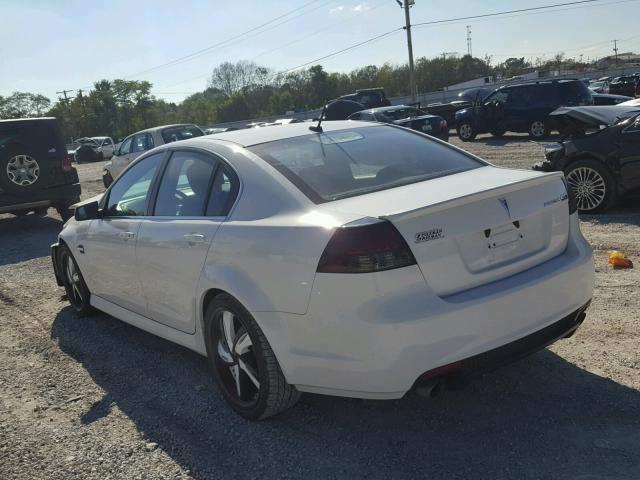 6G2ER577X8L131773 - 2008 PONTIAC G8 WHITE photo 3