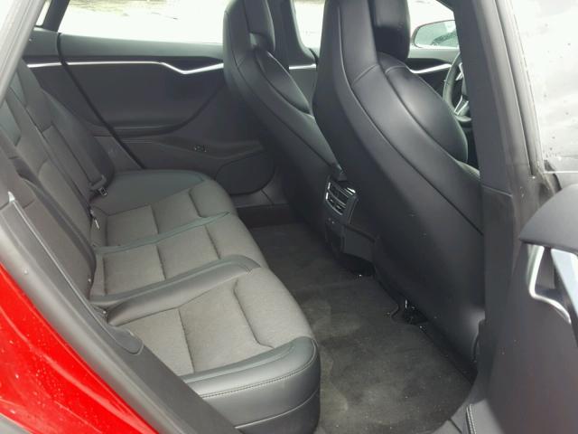 5YJSA1E25HF232337 - 2017 TESLA MODEL S RED photo 6