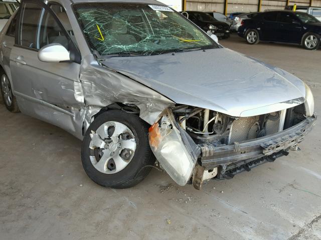 KNAFE222195663533 - 2009 KIA SPECTRA EX SILVER photo 9