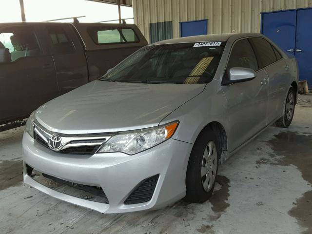 4T1BF1FK4CU056375 - 2012 TOYOTA CAMRY BASE SILVER photo 2