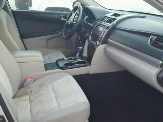 4T1BF1FK4CU056375 - 2012 TOYOTA CAMRY BASE SILVER photo 5