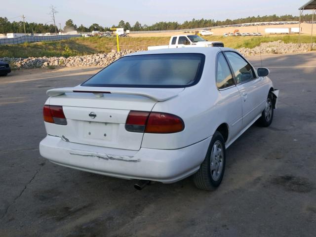 1N4AB42D0VC512553 - 1997 NISSAN 200SX BASE WHITE photo 4