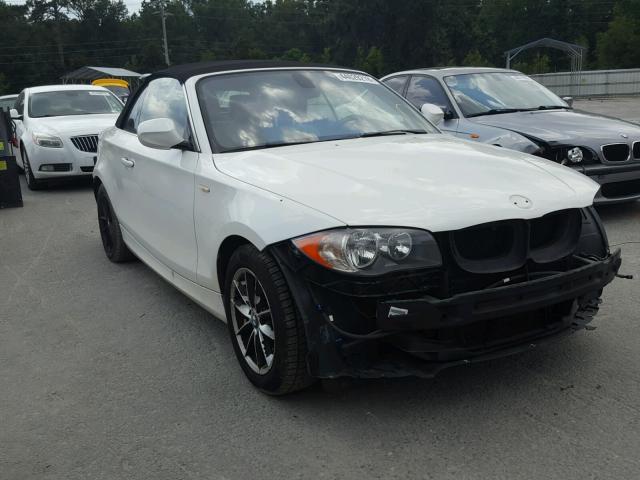 WBAUN1C50AVH81686 - 2010 BMW 128 I WHITE photo 1