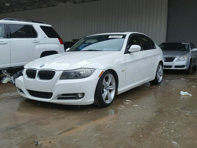 WBAPM7C56AE192142 - 2010 BMW 335 I WHITE photo 2