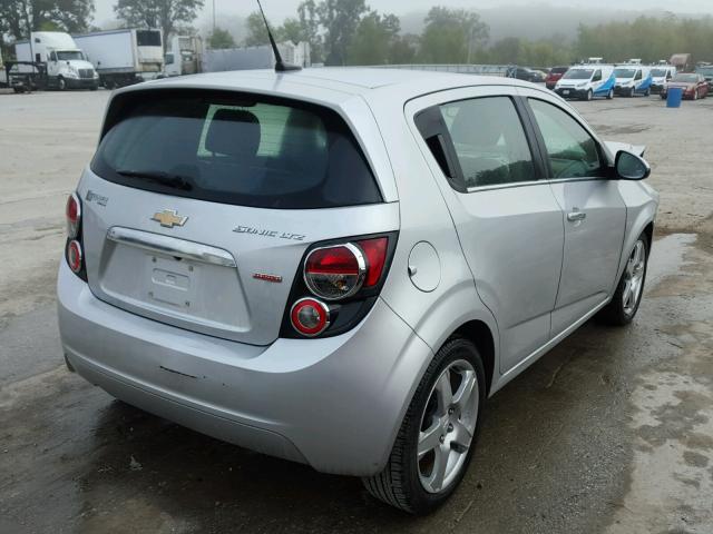 1G1JE6SB4E4211315 - 2014 CHEVROLET SONIC LTZ SILVER photo 4