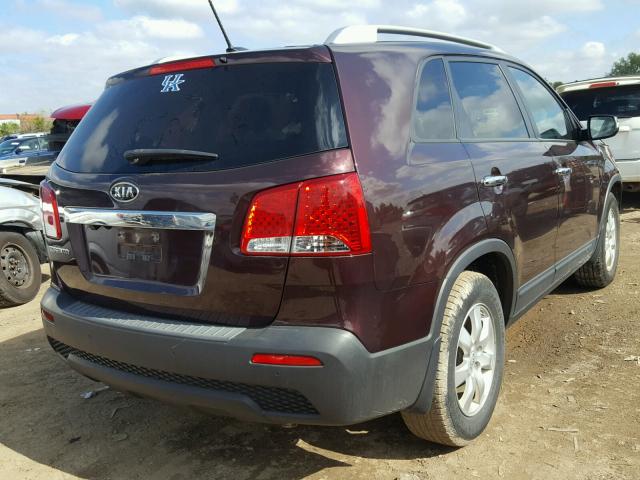 5XYKT3A6XCG240028 - 2012 KIA SORENTO BA BROWN photo 4