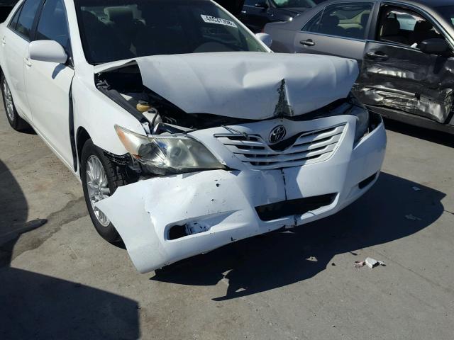 4T1BE46K47U715632 - 2007 TOYOTA CAMRY NEW WHITE photo 9