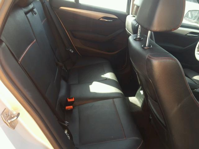 WBAVM1C5XFVZ94589 - 2015 BMW X1 Күміс фото 6