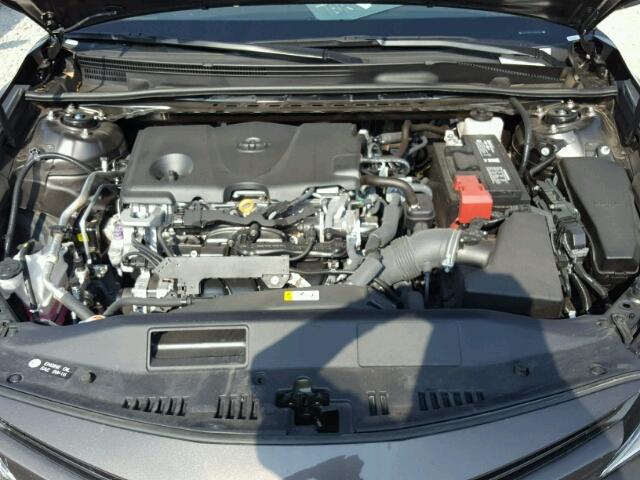 4T1B11HK1JU566921 - 2018 TOYOTA CAMRY L Schwarz Foto 7