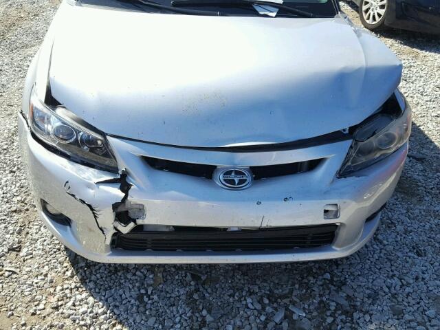 JTKJF5C78B3018863 - 2011 TOYOTA SCION TC 银色 照片 7