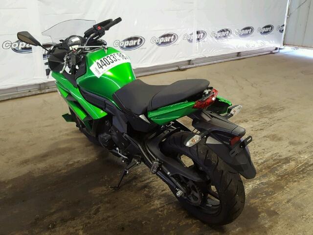 JKAEXEE12FDA19518 - 2015 KAWASAKI EX650 E GREEN photo 3