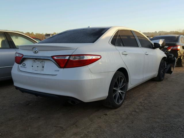 4T1BF1FK6FU915213 - 2015 TOYOTA CAMRY LE WHITE photo 4