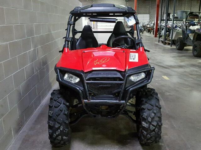 4XAVH57A4DB155288 - 2013 POLARIS RZR 570 RED photo 2