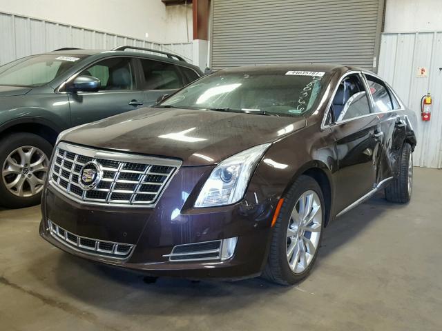 2G61M5S33F9214219 - 2015 CADILLAC XTS BURGUNDY photo 2