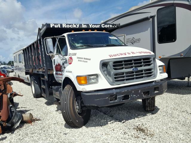 3FDNF6549YMA02692 - 2000 FORD F650 SUPER WHITE photo 1