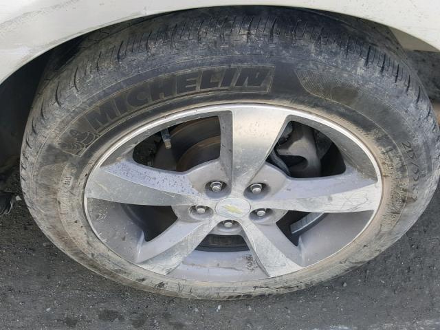 1G1ZC5E09CF279947 - 2012 CHEVROLET MALIBU 1LT SILVER photo 9