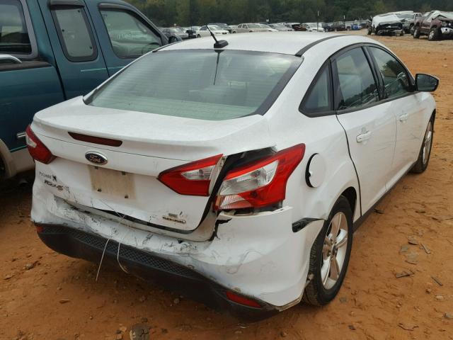 1FADP3F26DL368765 - 2013 FORD FOCUS SE WHITE photo 4