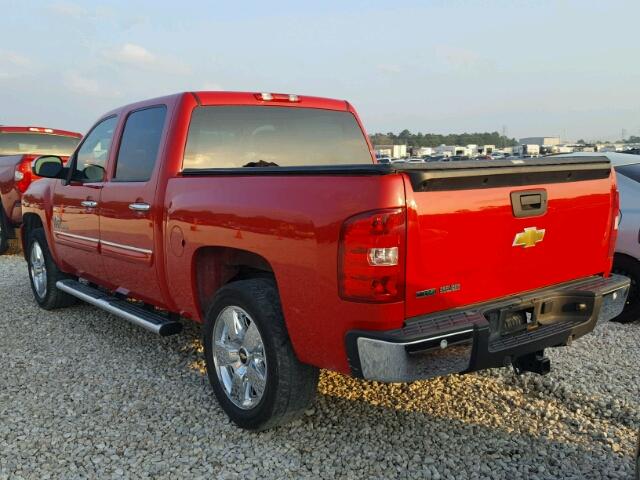 3GCPCSE0XBG287596 - 2011 CHEVROLET SILVERADO SILVER photo 3