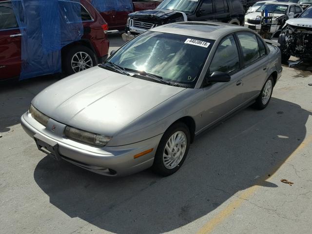 1G8ZJ5279XZ183457 - 1999 SATURN SL2 GRAY photo 2