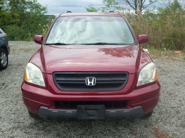 5FNYF18665B011495 - 2005 HONDA PILOT RED photo 9