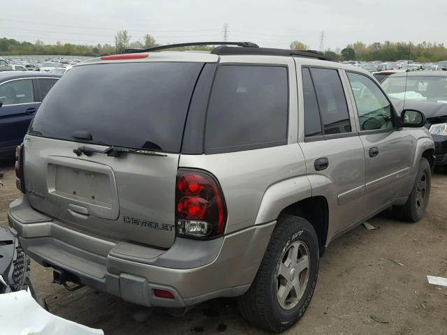 1GNDT13S332312051 - 2003 CHEVROLET TRAILBLAZE GRAY photo 4