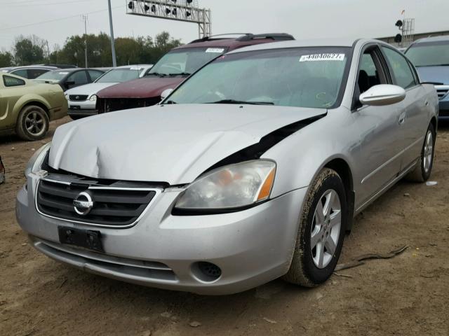 1N4AL11D93C150281 - 2003 NISSAN ALTIMA BAS SILVER photo 2