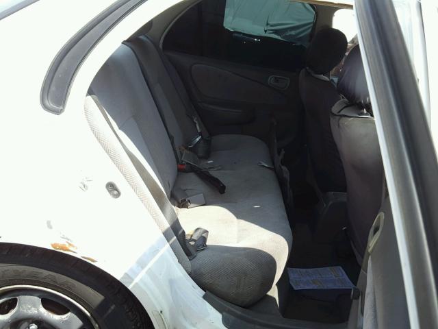 1Y1SK5284XZ417917 - 1999 CHEVROLET GEO PRIZM 白色 照片 6