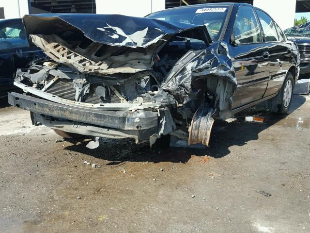 3N1CB51D11L441021 - 2001 NISSAN SENTRA BLACK photo 2