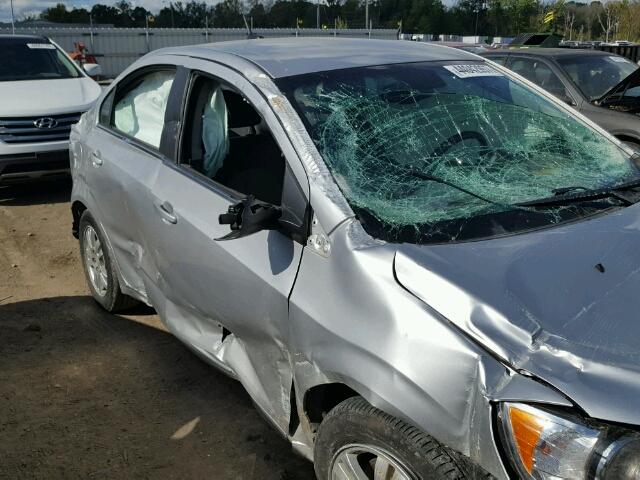 1G1JC5SH2D4139596 - 2013 CHEVROLET SONIC SILVER photo 9