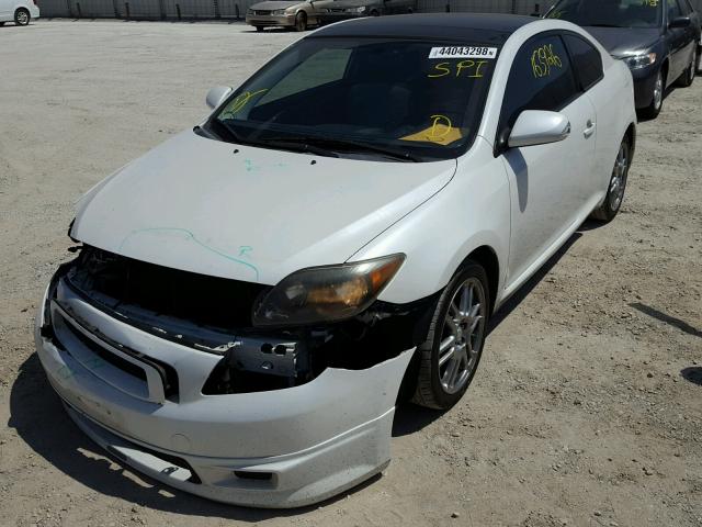 JTKDE177970210885 - 2007 TOYOTA SCION TC 白色 照片 2