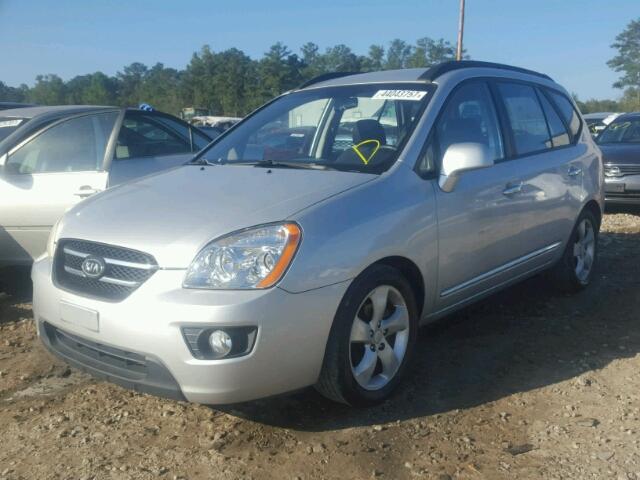 KNAFG526987190482 - 2008 KIA RONDO SILVER photo 2