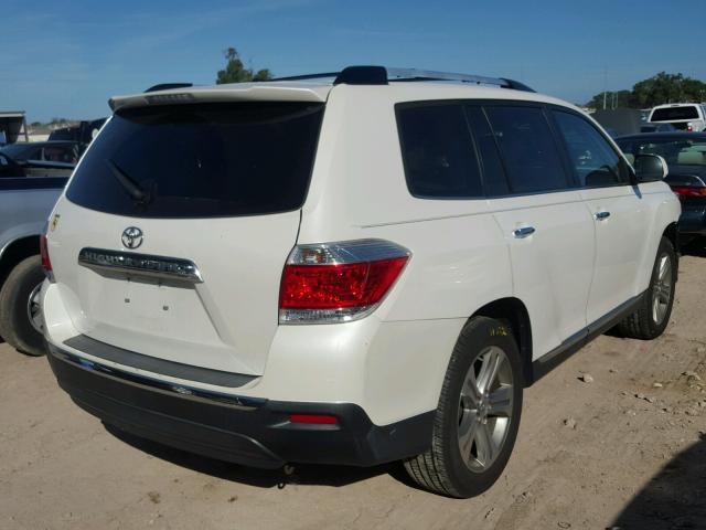 5TDYK3EHXBS033410 - 2011 TOYOTA HIGHLANDER WHITE photo 4