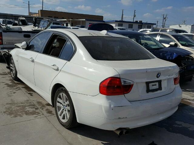 WBAVA33577P140377 - 2007 BMW 328 WHITE photo 3