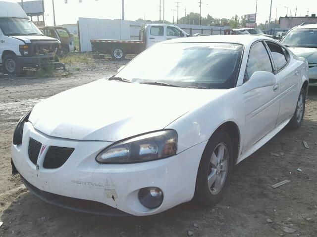 2G2WP552561289584 - 2006 PONTIAC GRAND PRIX WHITE photo 2
