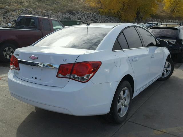 1G1PE5SCXC7332410 - 2012 CHEVROLET CRUZE LT WHITE photo 4