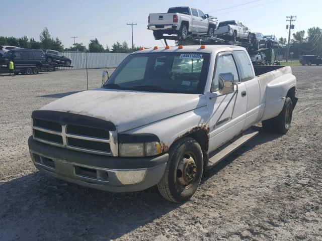 3B7MC33W1SM152668 - 1995 DODGE RAM 3500 WHITE photo 2