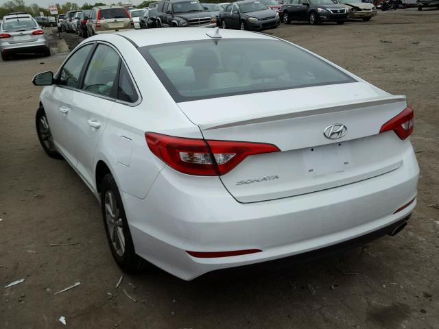 5NPE24AF7HH444162 - 2017 HYUNDAI SONATA SE WHITE photo 3