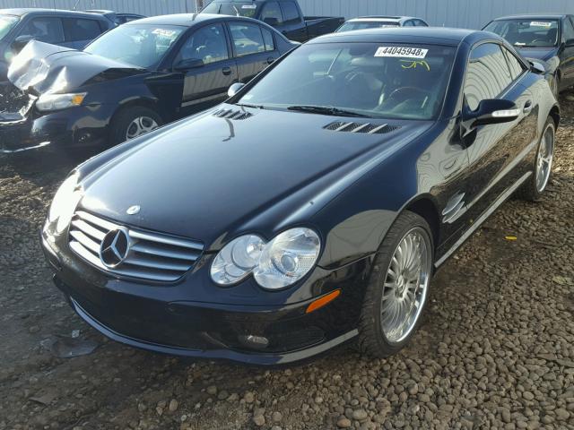 WDBSK75F23F034174 - 2003 MERCEDES-BENZ SL 500R BLACK photo 2