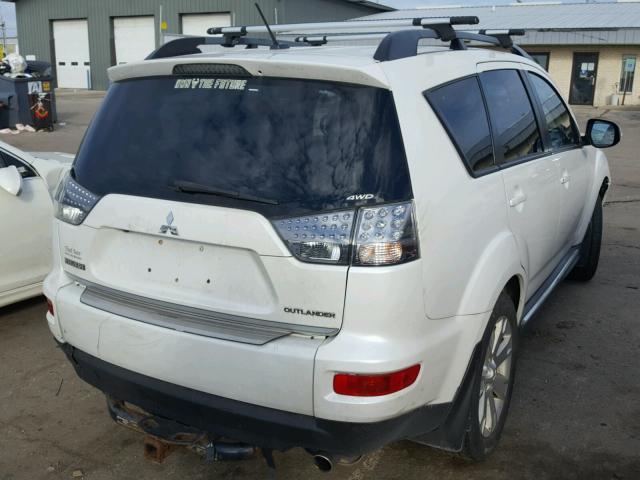 JA4JT3AW3CU028835 - 2012 MITSUBISHI OUTLANDER WHITE photo 4