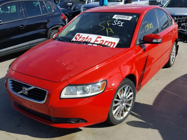 YV1382MS0A2506960 - 2010 VOLVO S40 2.4I RED photo 2