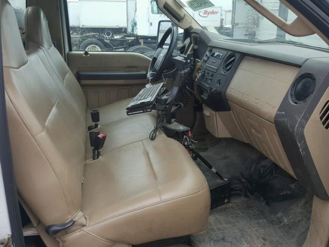 1FD4F46Y88EB87096 - 2008 FORD F450 SUPER WHITE photo 5