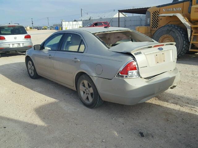 3FAHP07Z68R261377 - 2008 FORD FUSION SE GOLD photo 3