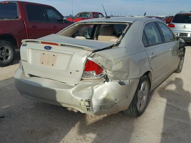 3FAHP07Z68R261377 - 2008 FORD FUSION SE GOLD photo 9