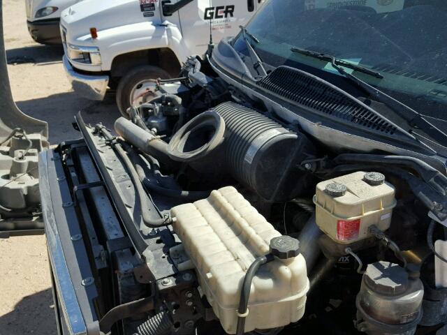 1GDE5C1277F414288 - 2007 GMC C5500 C5C0 WHITE photo 7