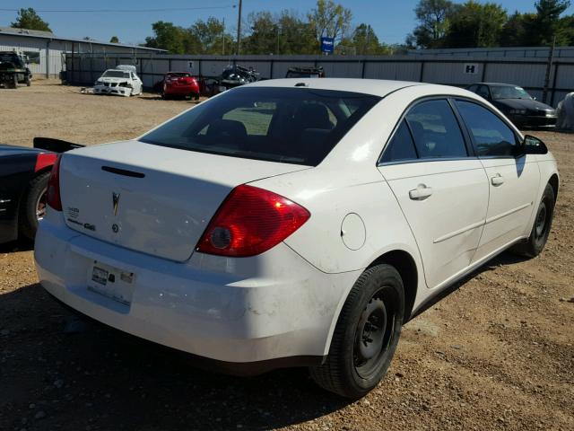 1G2ZF57B984158176 - 2008 PONTIAC G6 VALUE L WHITE photo 4