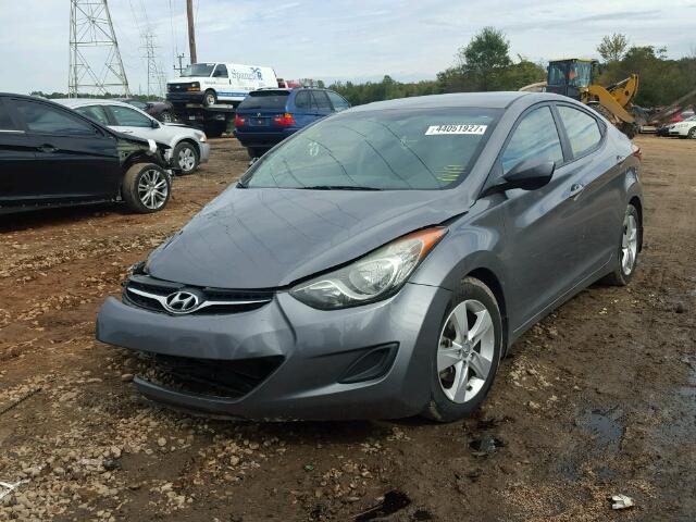 5NPDH4AE8DH398014 - 2013 HYUNDAI ELANTRA GRAY photo 2