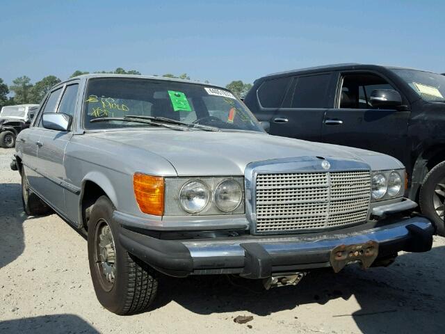 11603312039881 - 1975 MERCEDES-BENZ 450 SEL SILVER photo 1