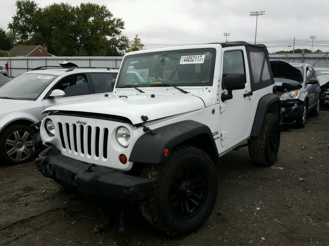 1J4AA2D10BL608015 - 2011 JEEP WRANGLER S WHITE photo 2